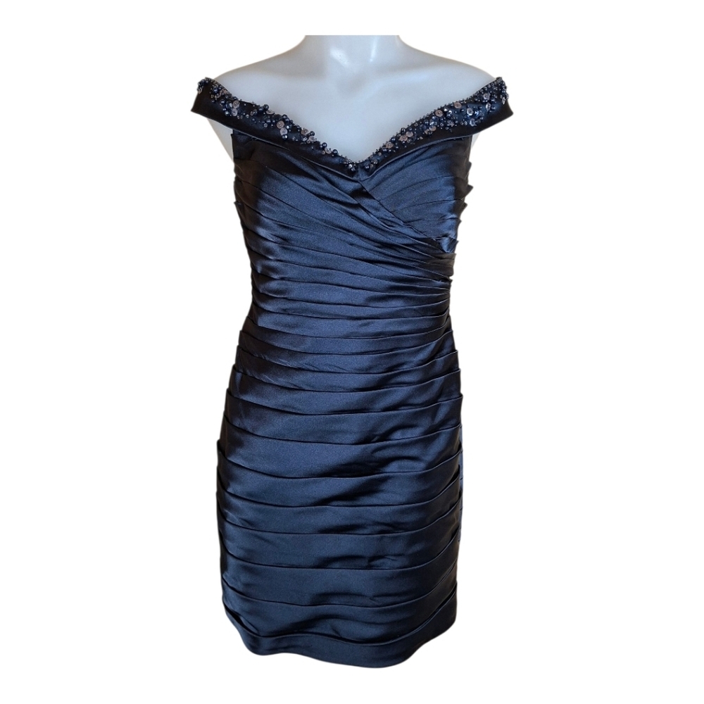 Adrianna Papell Evening Off Shoulder Navy Cocktail Wedding Bridesmaid  Dress